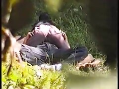 ການແຕກ slut slut masturbates ບໍ່ມີເຕົ້ານົມຂອງໃຜ