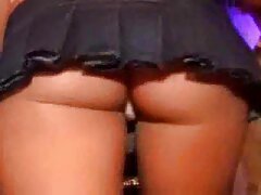 ຕິດ dildo ໃນຂຸມຂອງແມ່ຍິງຜູ້ໃຫຍ່ຫນຸ່ມ